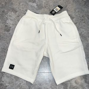 Men’s Under Armour Rival Fleece Shorts (White | size Medium)